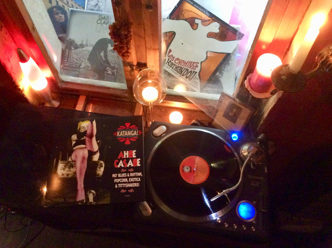 6EC55BC9-6D18-4944-A0DA-CEC0E412B5D6