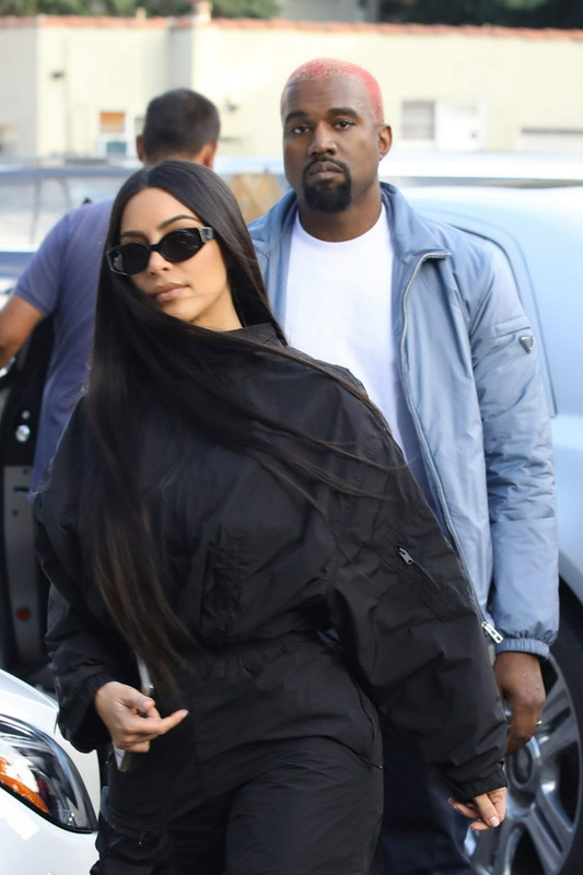 kim-kardashian-and-kanye-west-out-in-los-angeles-11-17-2018-1