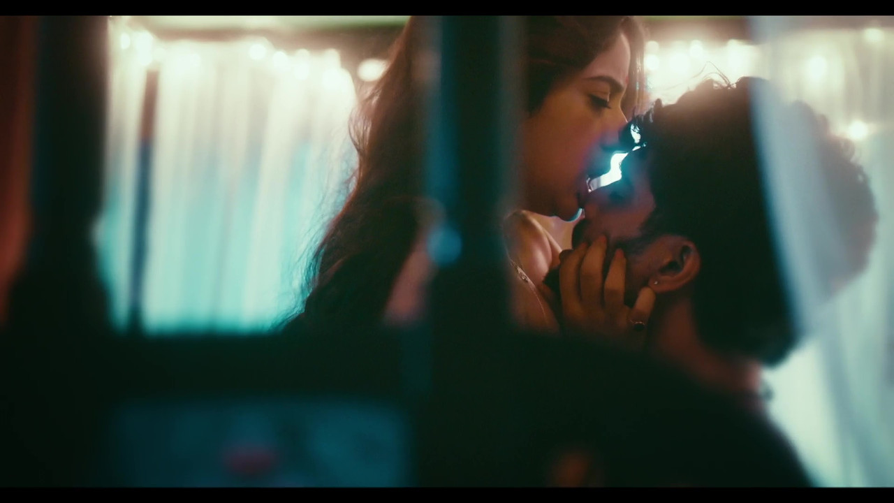 vlcsnap-2025-04-16-23h11m46s344