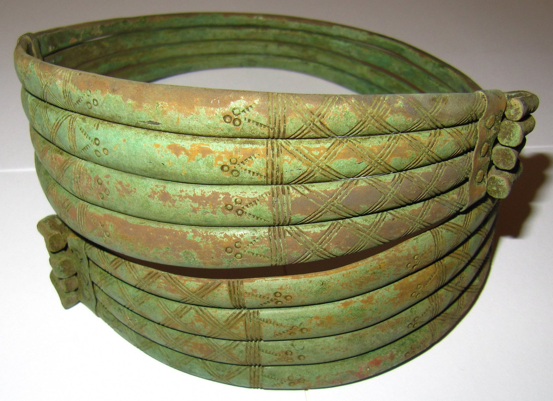 TravellingNorth_Curonian neck torc 1