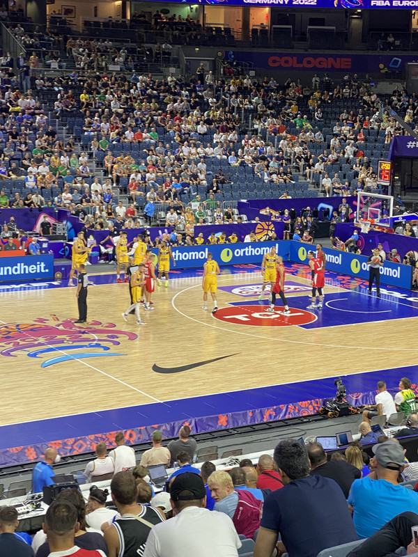 53FF4E10-56C1-4C7F-AE0C-1A00D90FBD44