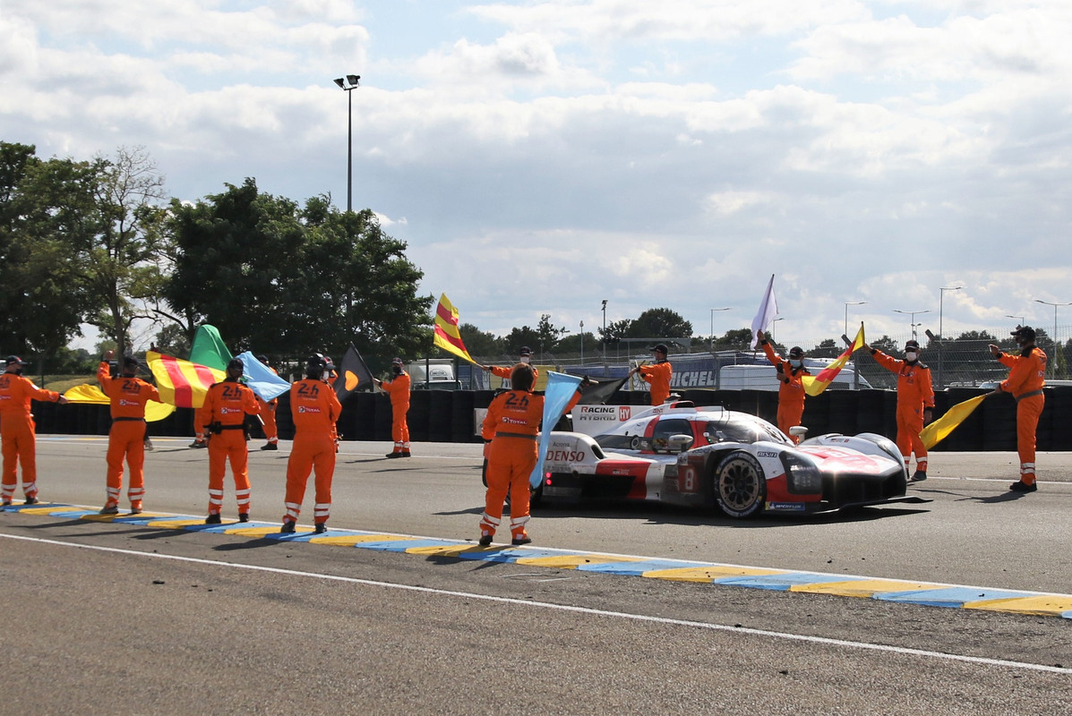 13 24h du Mans 2021_08_21-24H - Commissaires - Gilbert DAVID (336)