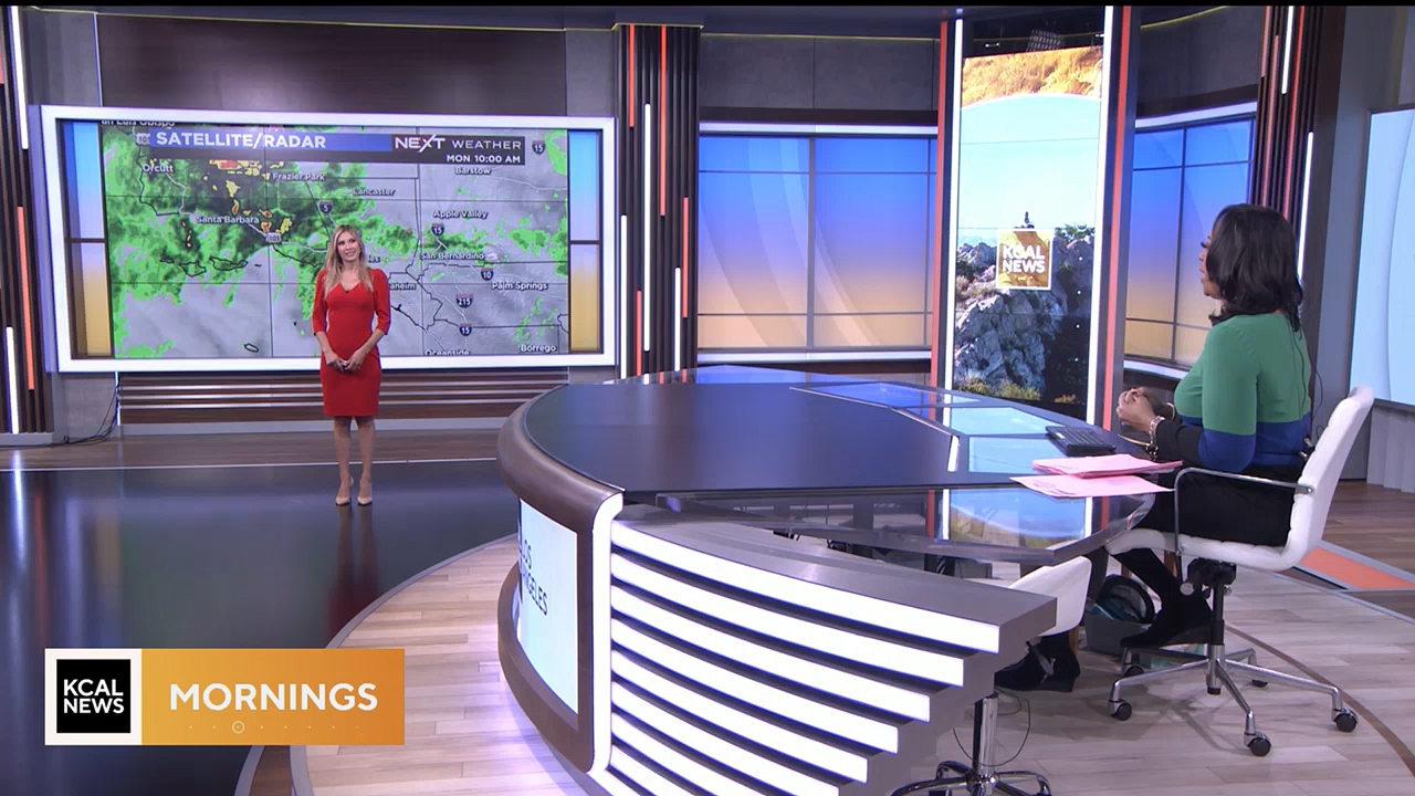 01.09 - 18.00.00 - KCAL Mornings 10am  ᴺᵉʷ. The KCAL 9 News Team pres....ts_snapshot_00.13.57.194