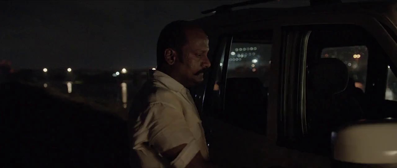 Kanchana-The-Wonder-Car-Dora-2017-Hindi-Web-Rip-720p-x264-AVC-AAC-2ch-mkv-0002