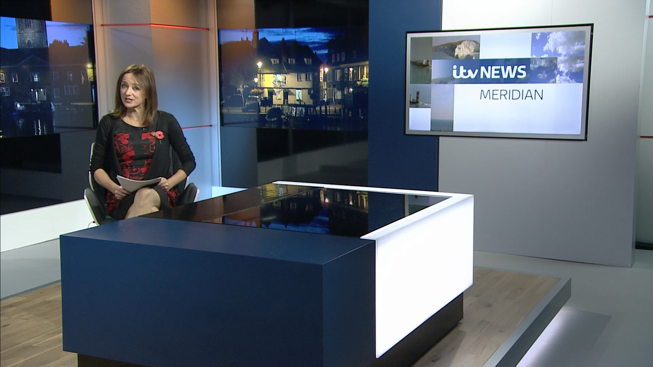 11.14 - 18.45.00 - ITV News London. The latest news in London and the....ts_snapshot_12.35.742