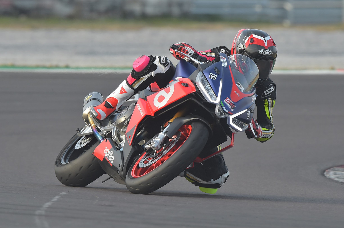 04FD8902-E915-47F4-8E78-D4A38270BE8E