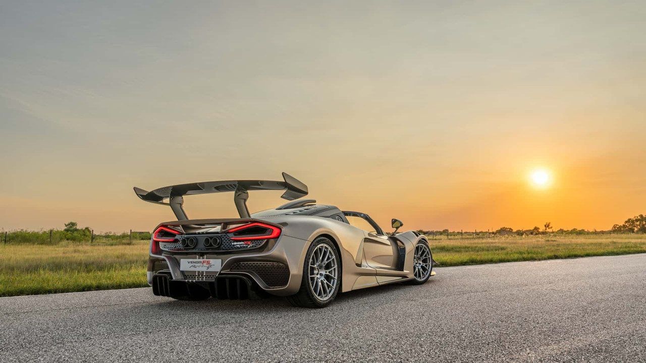 hennessey-venom-f5-revolution-lf-2.jpg