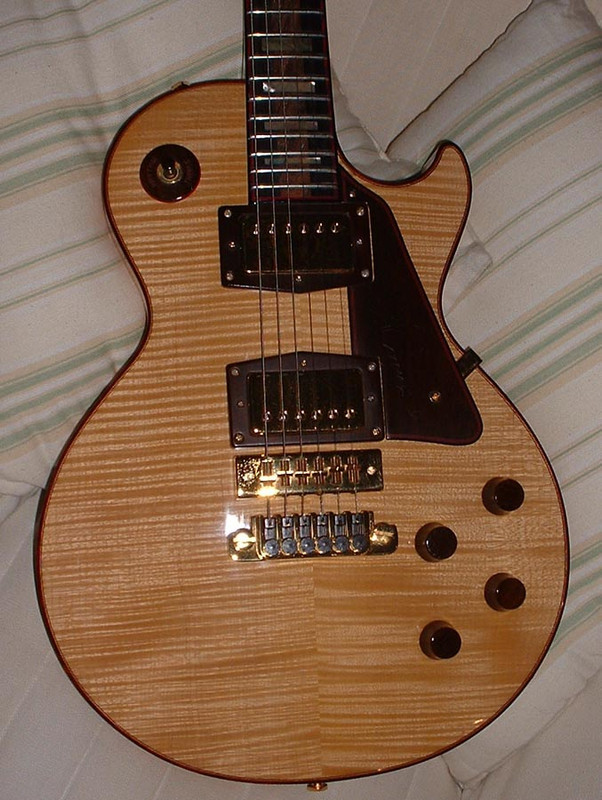 The-Les-Paul-007