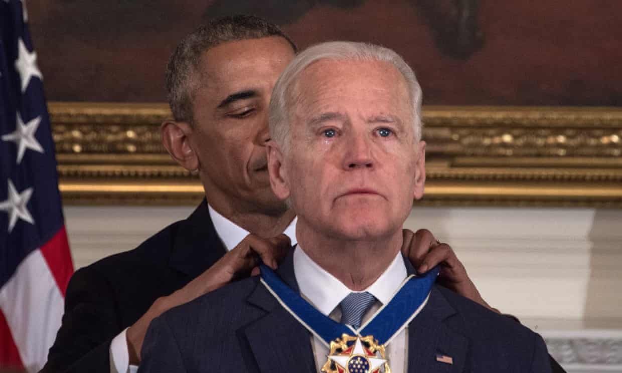 Barack Obama awards Joe Biden the Presidential Medal of Freedom