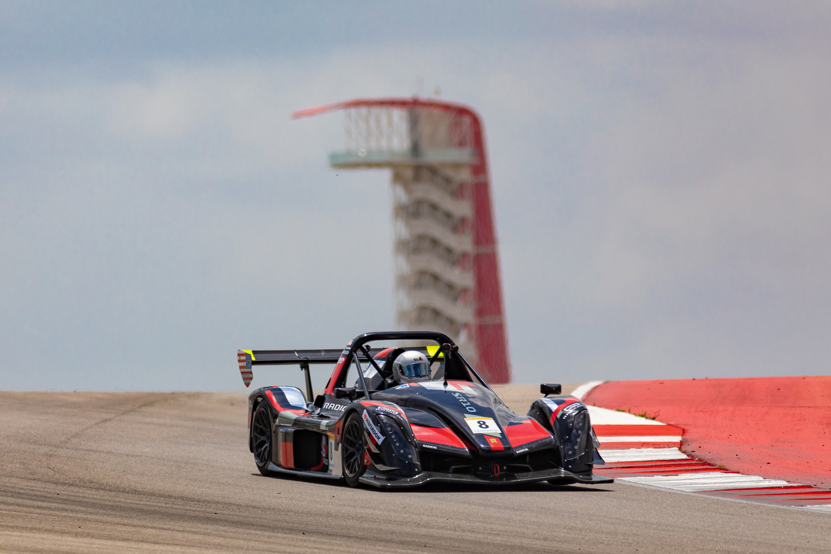 11.RadicalSportscarsSR10ontrack