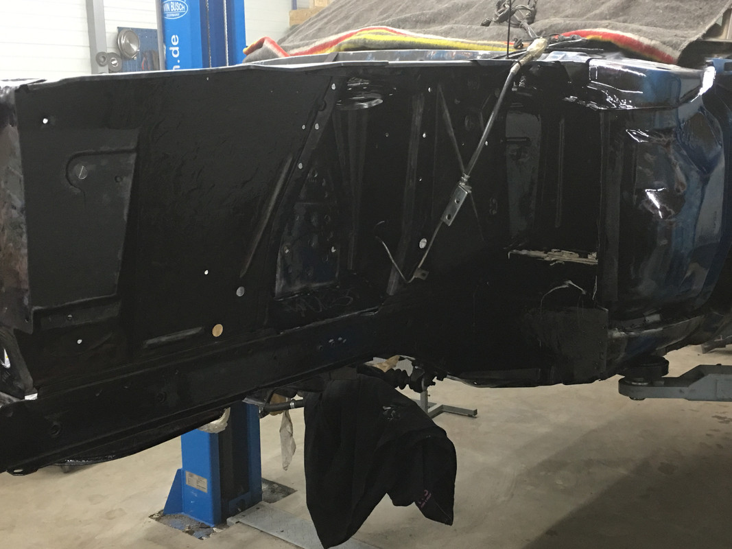 18B10510-0B7D-4F31-8786-82F60CBDE5FB