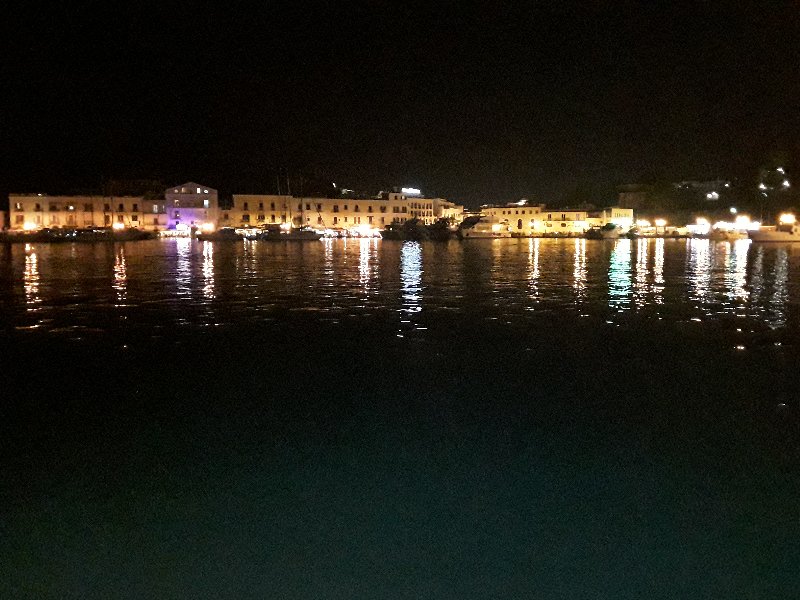 Italia y sus pueblos-2018/2019/2023 - Blogs de Italia - ISLA DE ISCHIA-21-9-2018 (3)