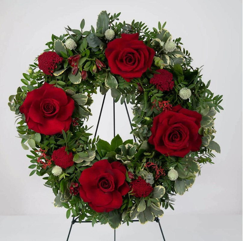 Coroana Din Trandafiri