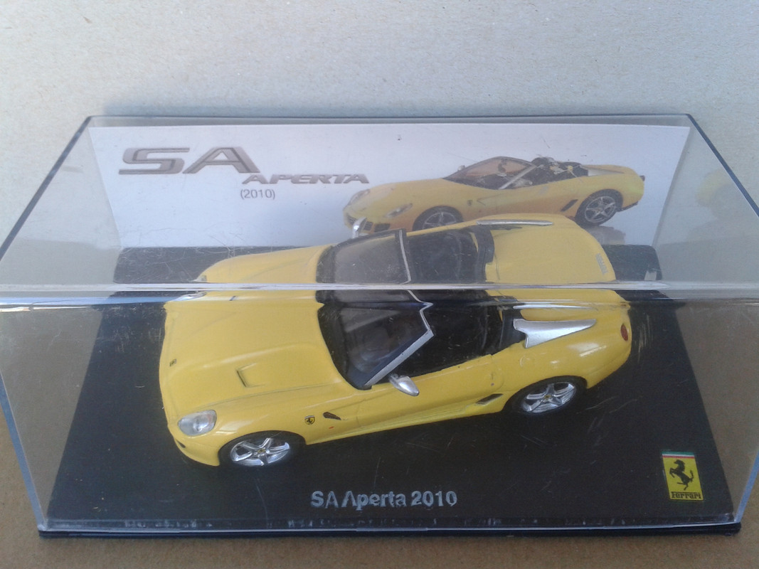 2010 Ferrari SA Aperta (Ixo - nº11 Ferrari GT Collection) (1)