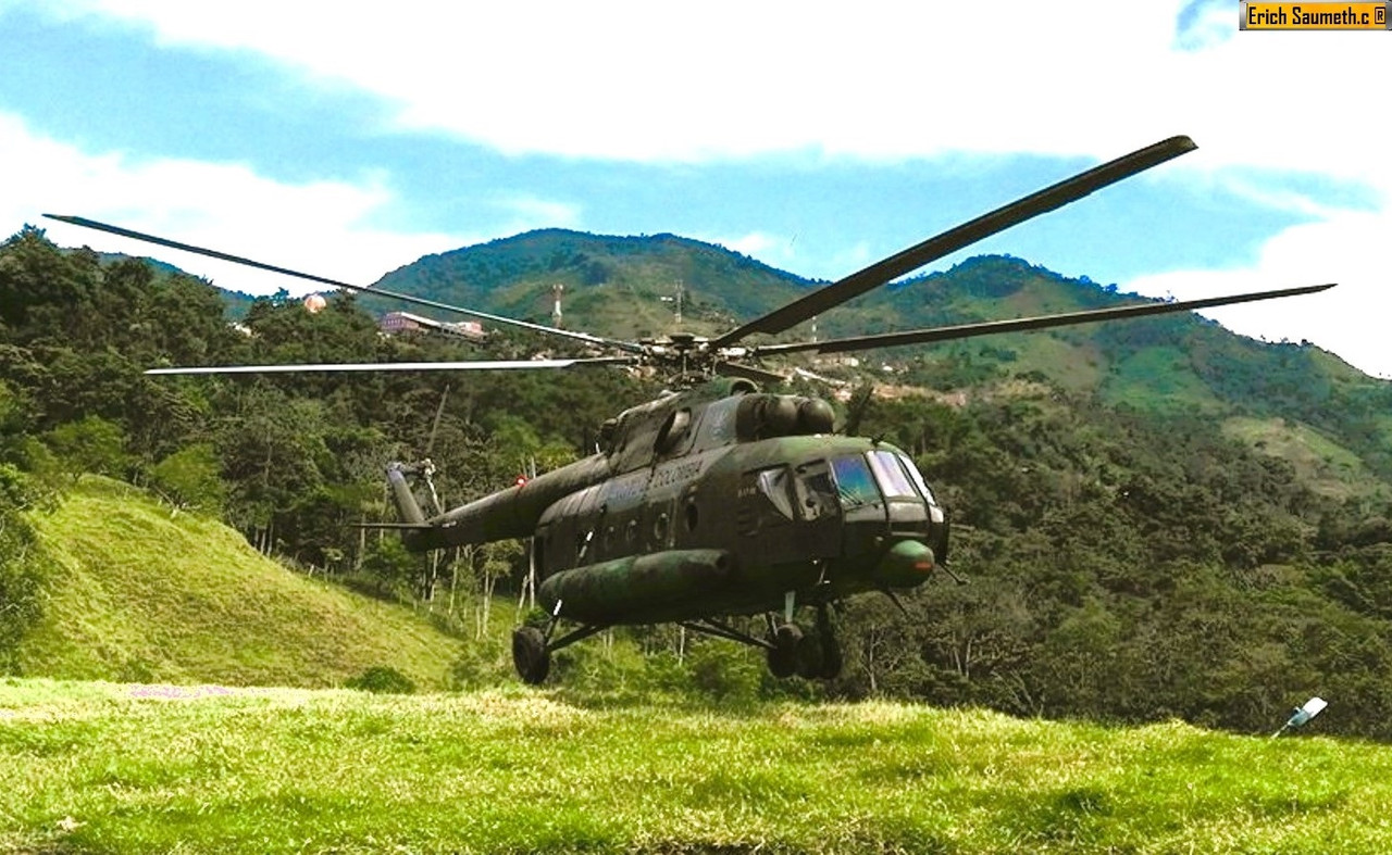 Estados Unidos ofrece 300 millones de dólares por los helicópteros Mi-17 colombianos