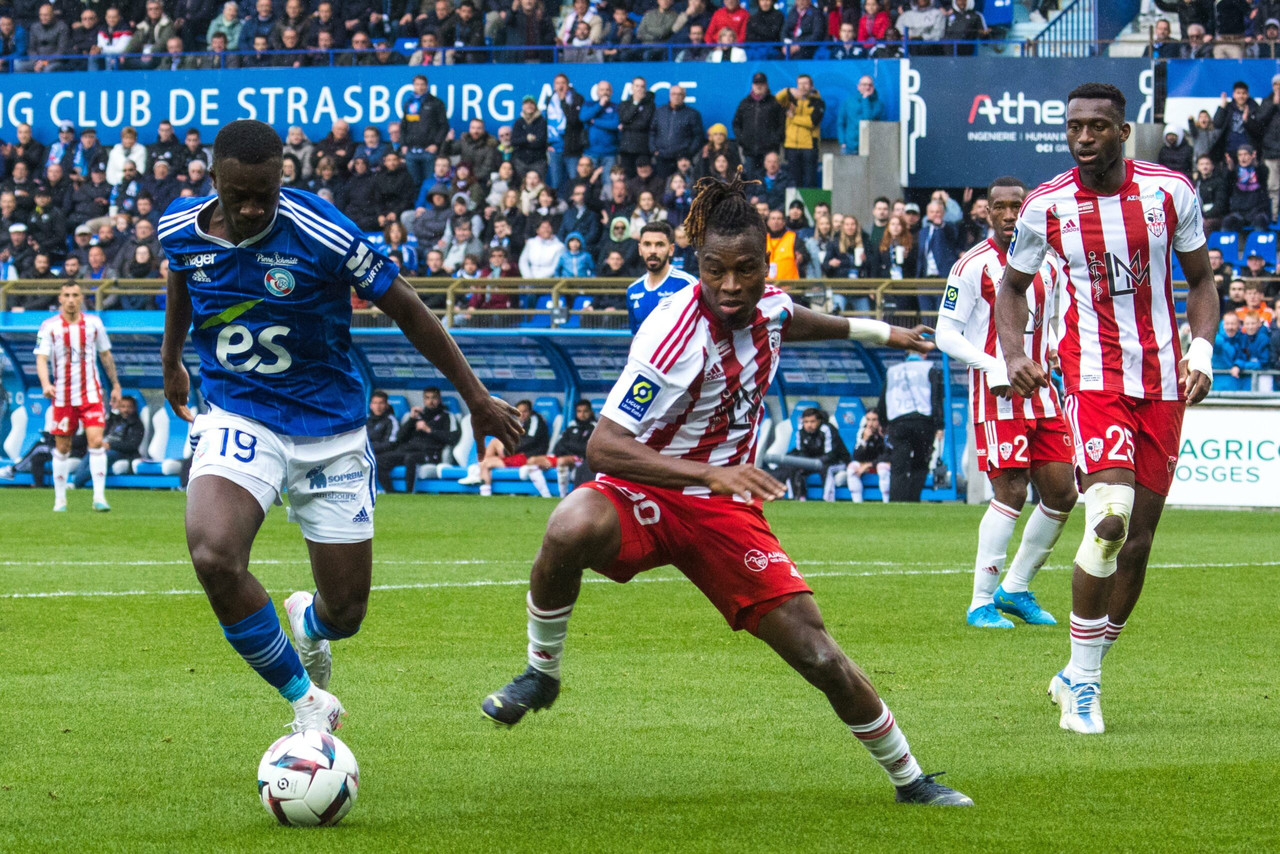 Nhận định, soi kèo Zaragoza vs Racing Santander, 23h30 ngày 29/3