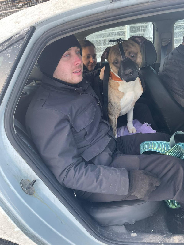 F0C1FE37-68C2-4973-BD82-EDF8F227D98A