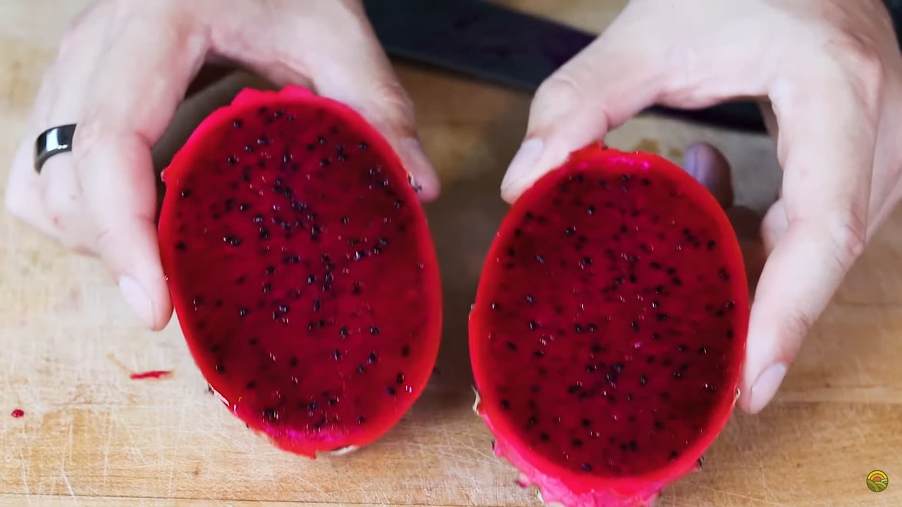 red-dragon-fruits.jpg