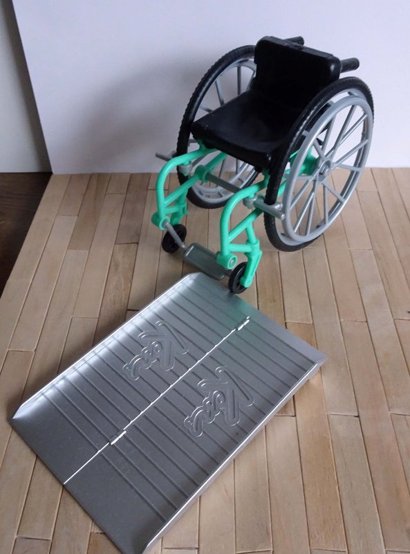 Made to Move Rollstuhl grün Ken 1