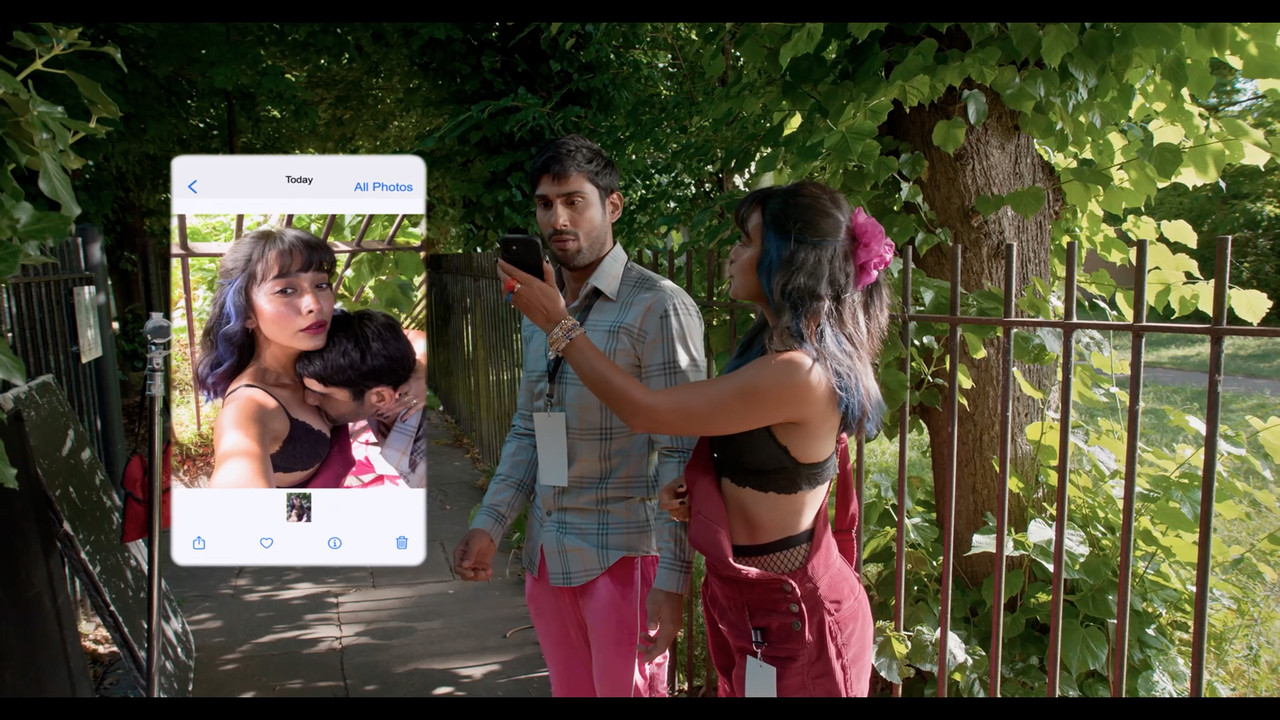 [Image: Sayani-Gupta-KKJ-kiss-00-00-21-17-Still004.jpg]