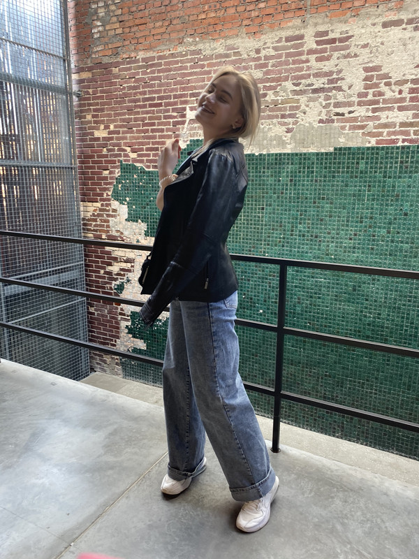 420C3FEF-533D-4F85-9708-320A7BA9959A