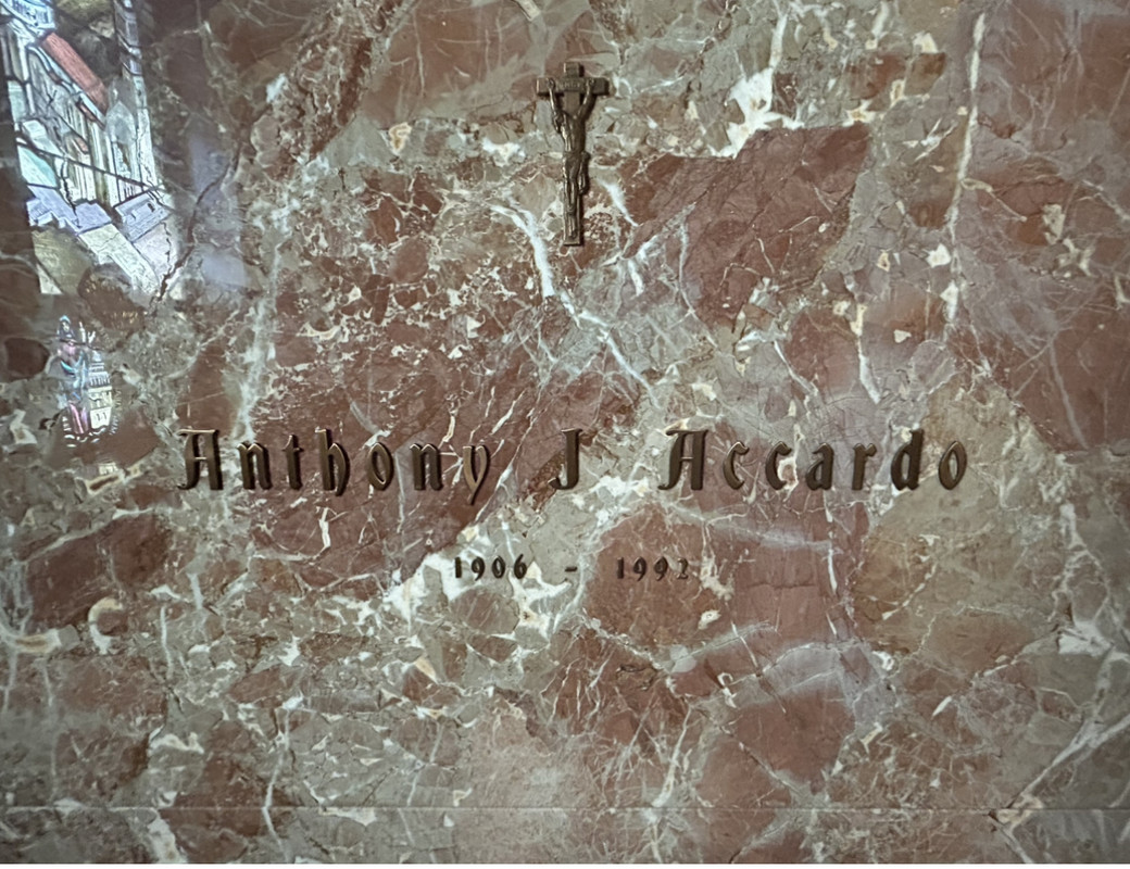 2A049B85-2C22-4FC4-8408-2A4E44079BE9