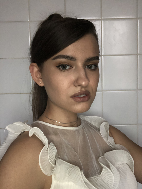 6D68AAAD-A40A-4AF2-9DE7-5835337C124C