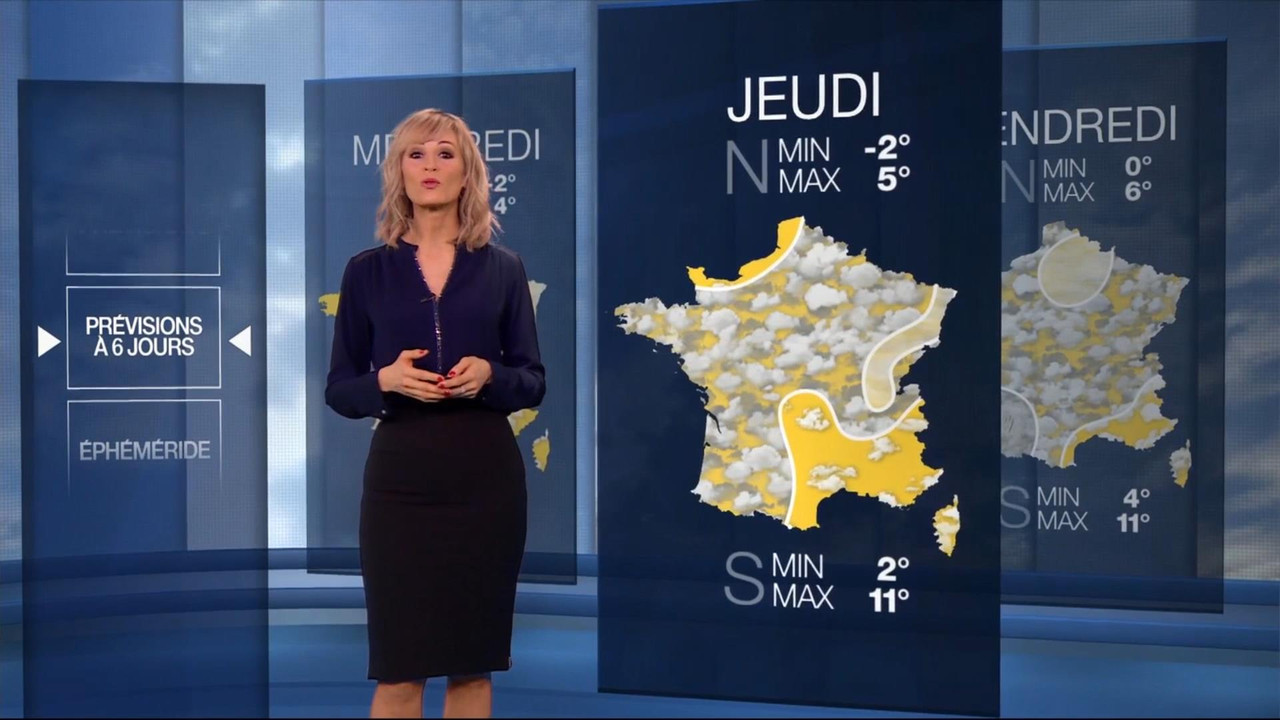 Stéphanie Duval 241218.mp4_snapshot_01.56_[2018.12.24_23.27.55]