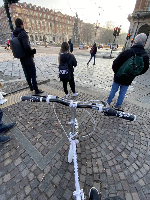 0201CF38-1A19-4870-9686-A0A975D44748