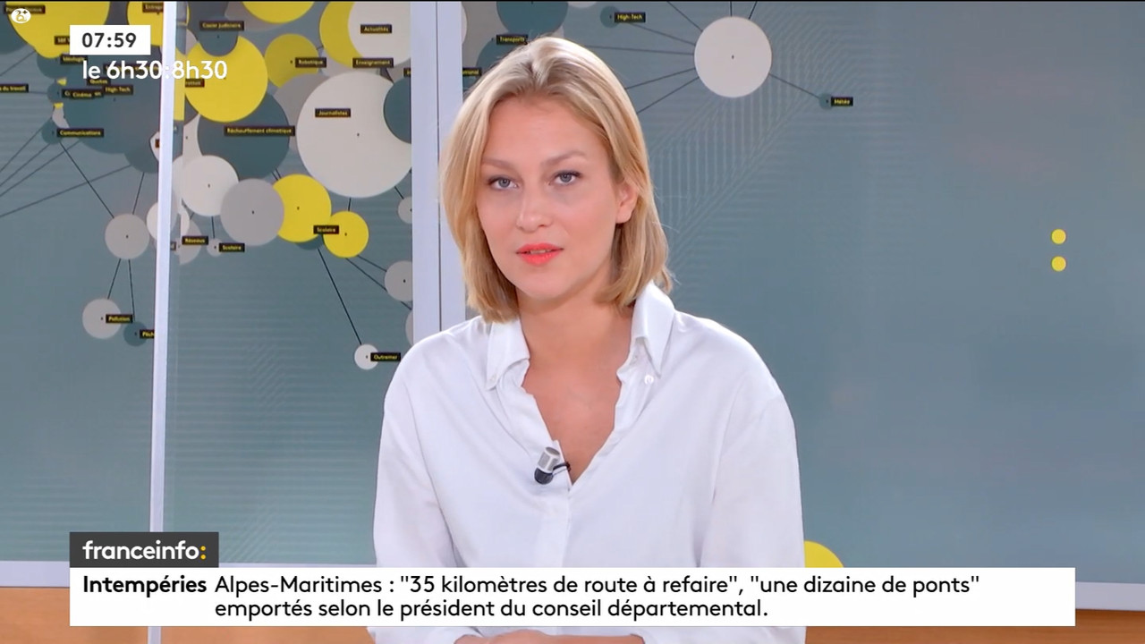 10.07 - 05.29.00 - 9h30. Entre JT, chroniques, invités et revues de p....ts_snapshot_01.36.21.997