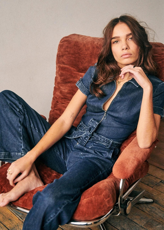 61AA1703-310E-4F00-9D37-4490E6A88F22