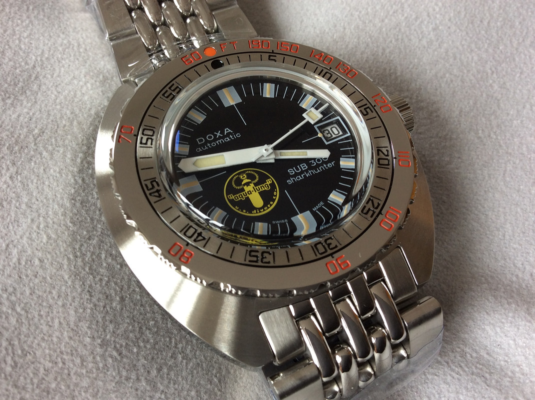 doxa sub 300 for sale