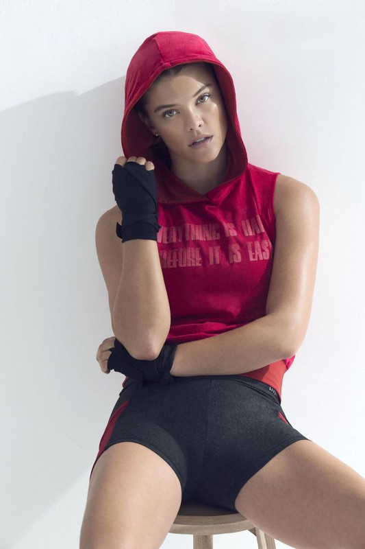 nina-agdal-for-live-clothing-2017_3