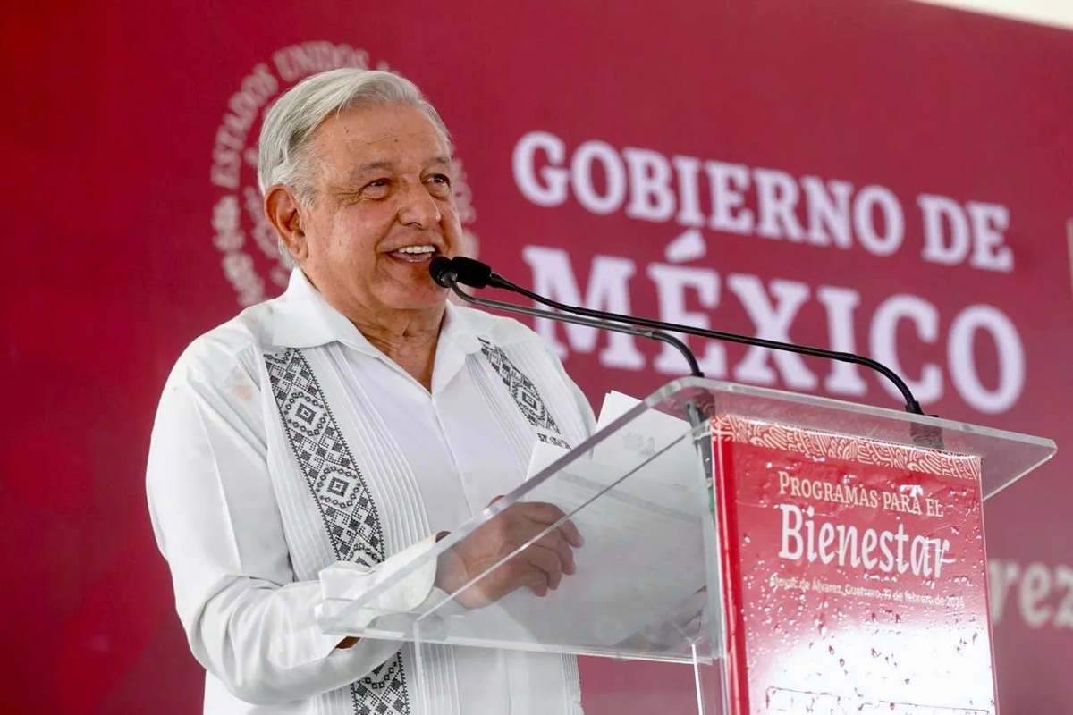 AMLO reporta que 'afortunadamente no hay daños' tras sismo en Guerrero