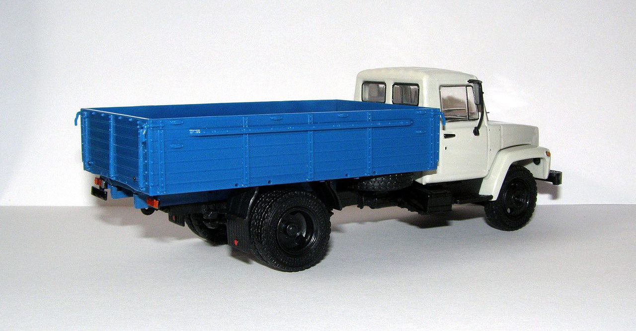 1988 GAZ-3307 (Markun for DeAgostini ALG#10 Conversion) 2