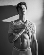 Shawn-Mendes-superficial-guys-67