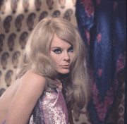 elke-sommer-mg73