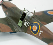 AVION - Spitfire LF Mk.IX, 40 Sqn. SAAF-Eduard, 1/48 Spit-saaf-19