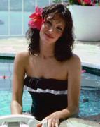 Jaclyn-Smith-c06