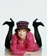 Shirley-Mac-Laine-d59