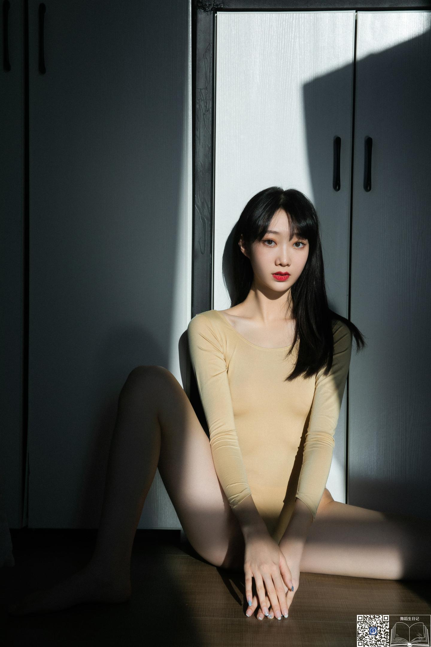 舞蹈生日记 NO.101 鱼子酱 24