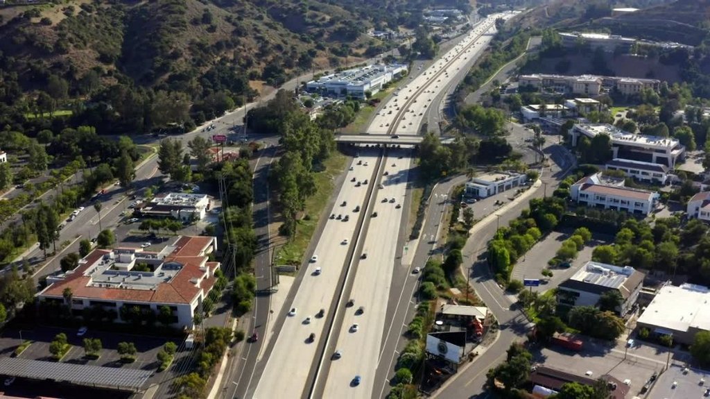 [Image: b2s4wwmm7f1l.jpg]