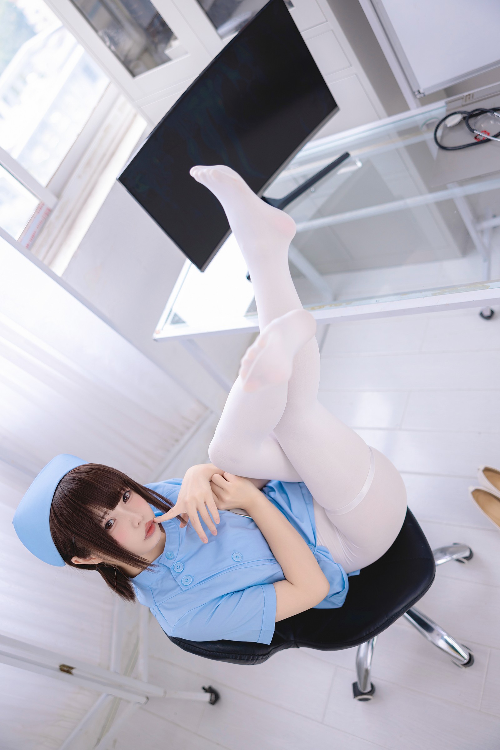 十万珍吱伏特（香川澪）实习生主题摄影作品集｜155P+1V｜1.38GB插图4