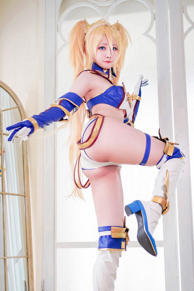 Arty亚缇 Bradamante Cosplay 写真【16P｜21.5MB】插图1