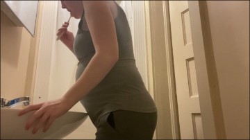 [Image: Voyeur52285103021.jpg]
