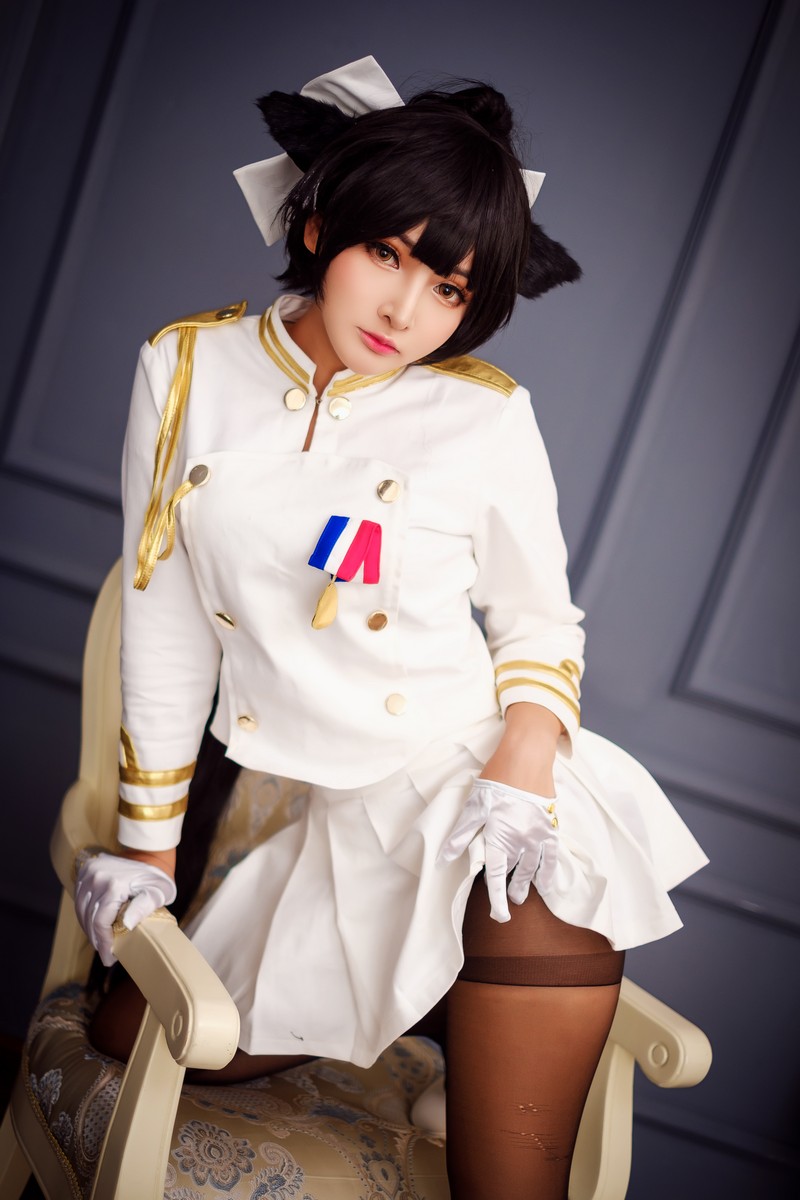 MiMi Chan 高雄 × 爱宕 Cosplay 碧蓝航线双人写真【23P-66M】插图1