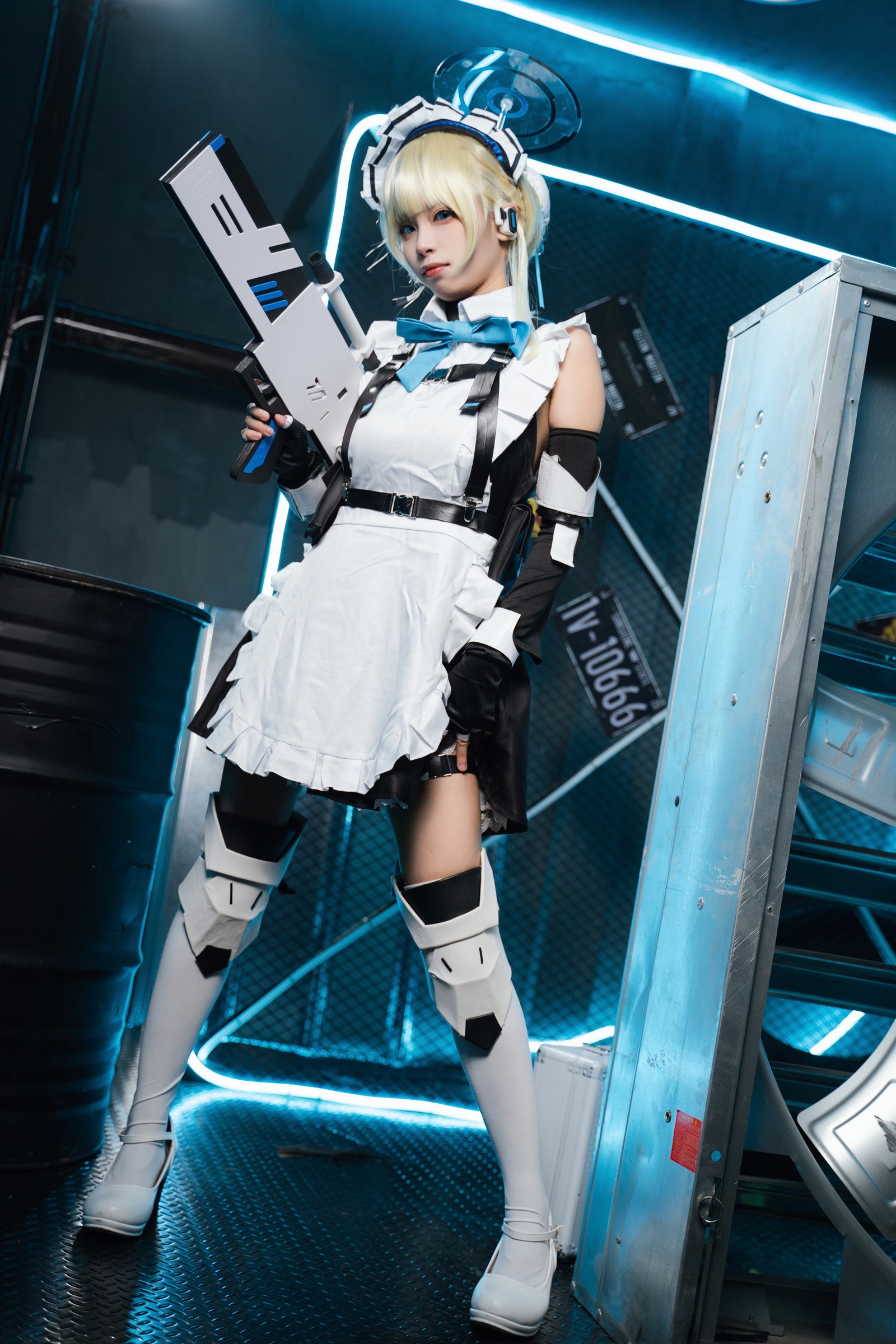 三無人型美女写真：飞鸟马时兔女郎战斗服 COS（60P／389.1M）插图1