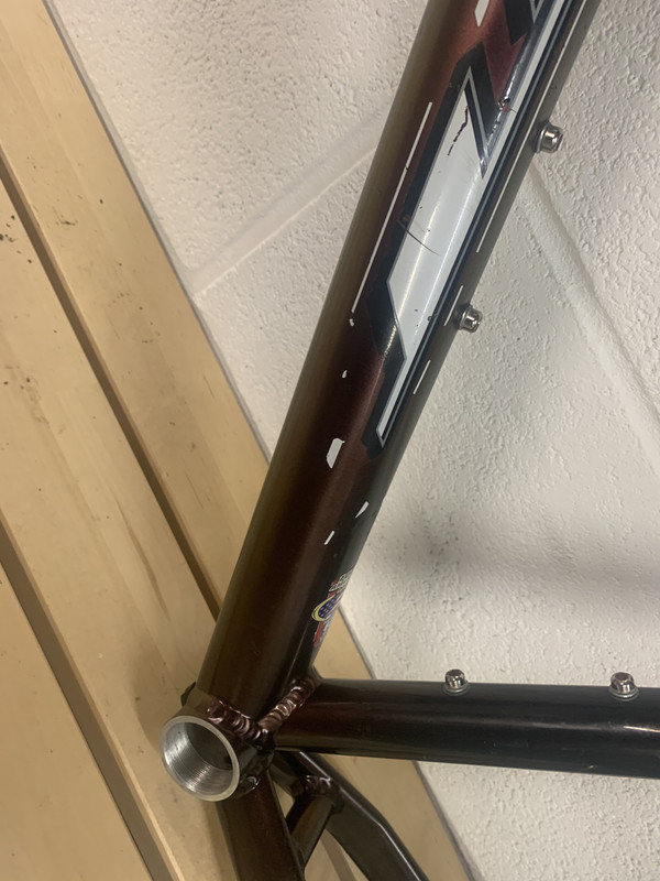 40BC4375-41E0-4D1E-B2C1-9C22A1B798ED