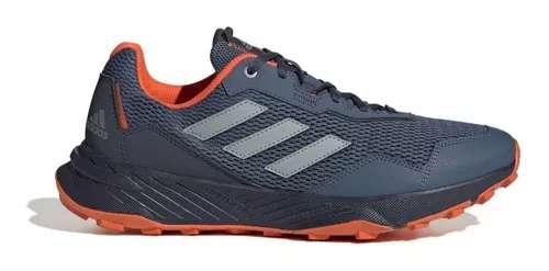 Mercado Libre: Adidas Tracefinder (para iniciar en el trail) 
