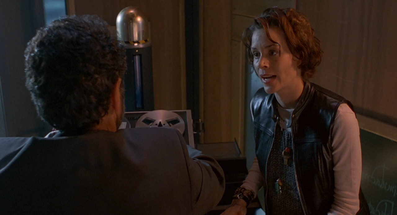 Thir13en Ghosts 2001 (1080p x265 10bit Tigole).m